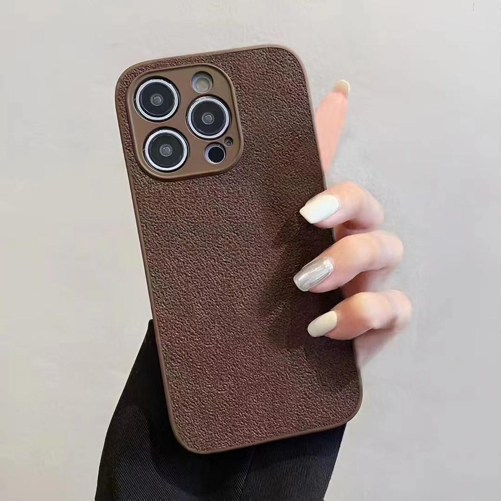 Applicable To IPhone15promax Mobile Phone Case Plush Bear Bracelet 13 Apple 16 Protective Case 14 Luxury