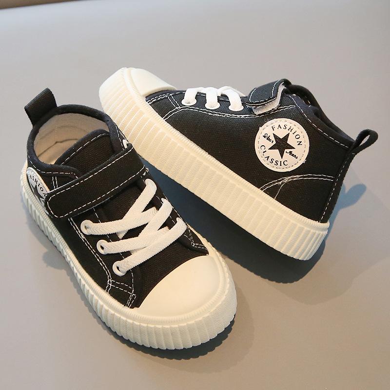 Children's canvas shoes high top 2025 spring and autumn new boys casual shoes non-slip girls board shoes soft sole baby shoes list