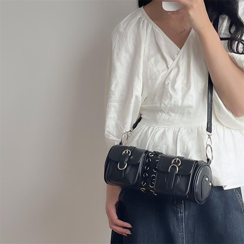 IELGY Ladies Black Spice Girl Underarm Bag, Premium Textured Strap Shoulder Bag