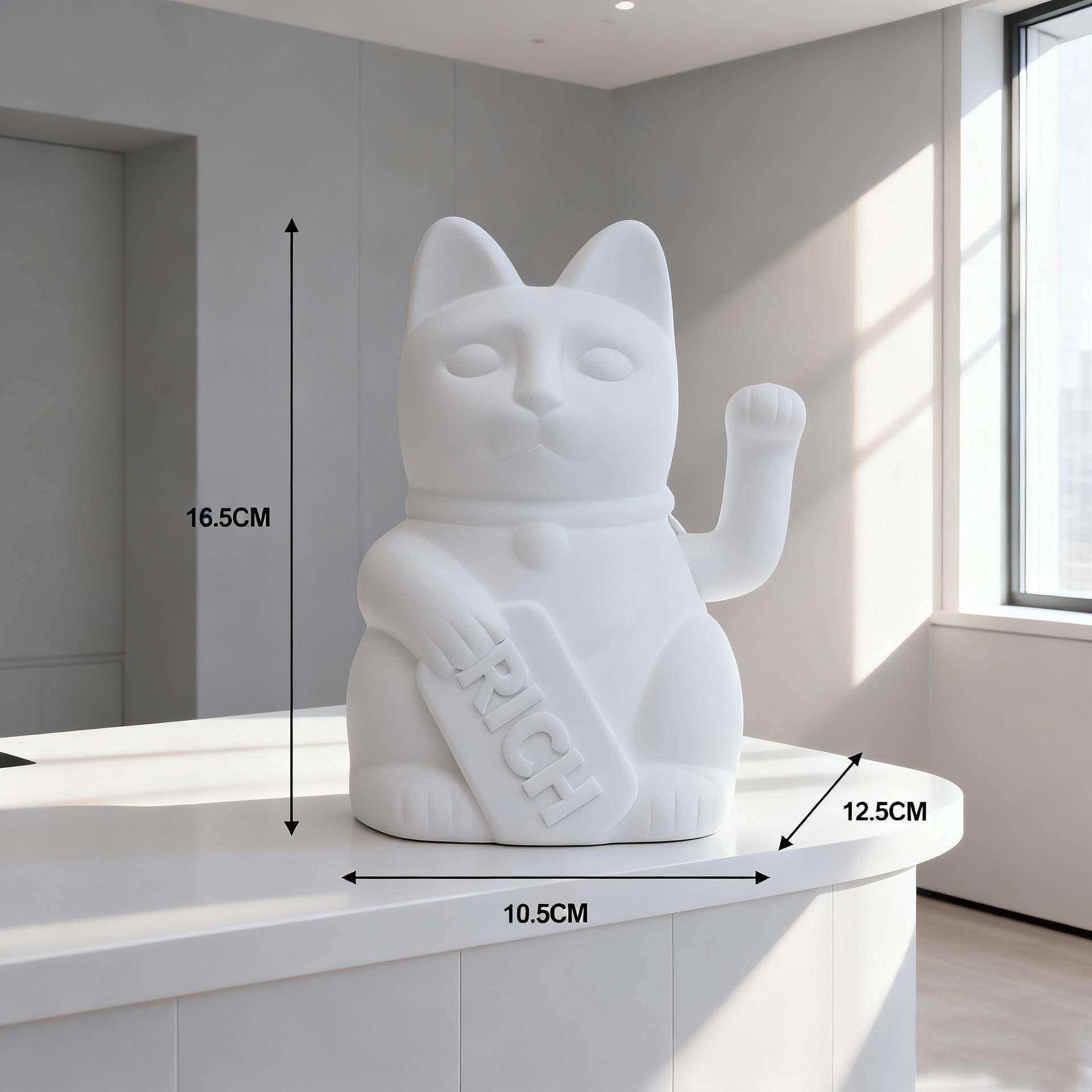 Maneki Neko Laimes kaķa statuja, kas