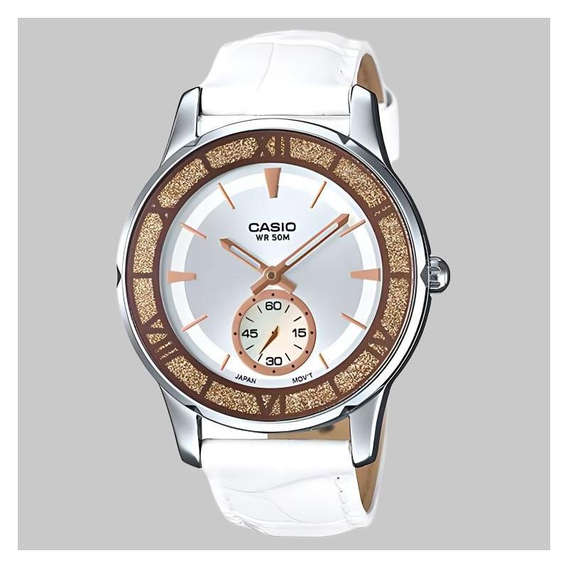 Casio STANDARD series 50 meters waterproof quartz movement leather strap Japanese and Korean watch 37mm women's watch white dial LTP-E135L-7A