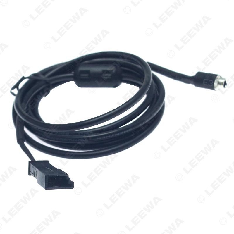 Câble d'entrée audio AUX BMW E39 E46 E53: Connecteur Femelle 3,5 mm vers Connecteur 3 Broches