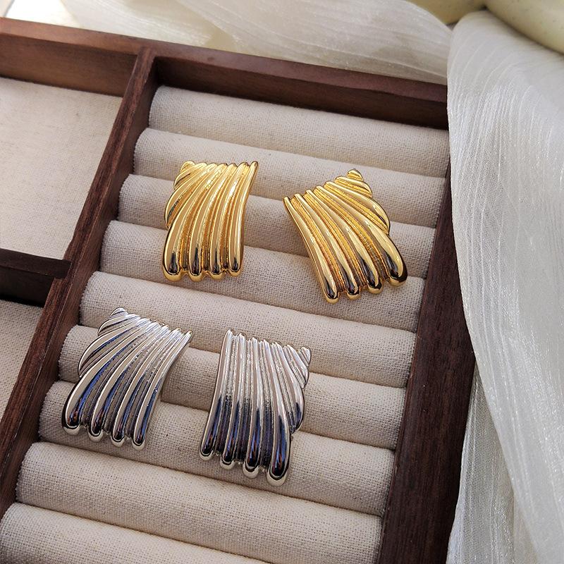Punk Metal Vintage Ectangular Stripe Earrings for Women Gold Color Chunky Geometric Square Earrings Trendy Jewelry Gifts New