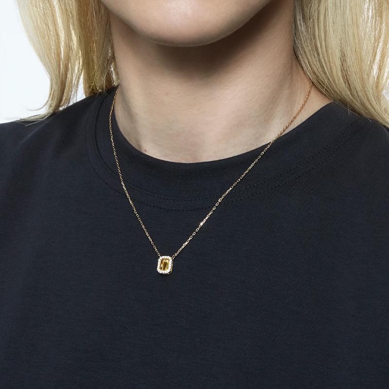 Swarovski Una Beating Heart Millenia Square Cut Zirconia Gold Gold Plated Necklace Women's 5598421