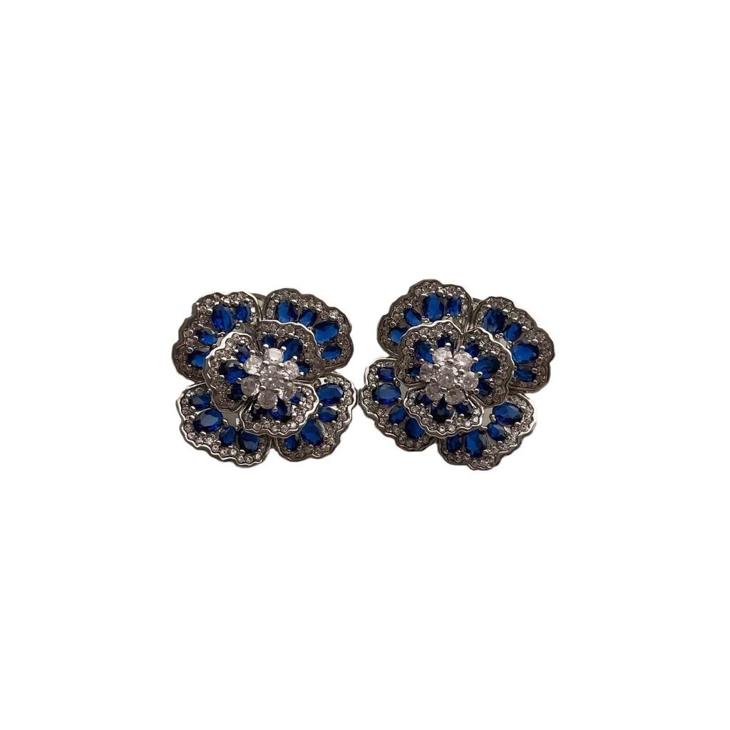 French Elegance Pure Blue Flower Stud Earrings Retro Flower Earrings Niche Design Camellia Heavy Industry Earrings