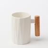 Nordische Keramiktasse mit Holzgriff - Ideal für das Büro, für Kaffee oder als Geschenk