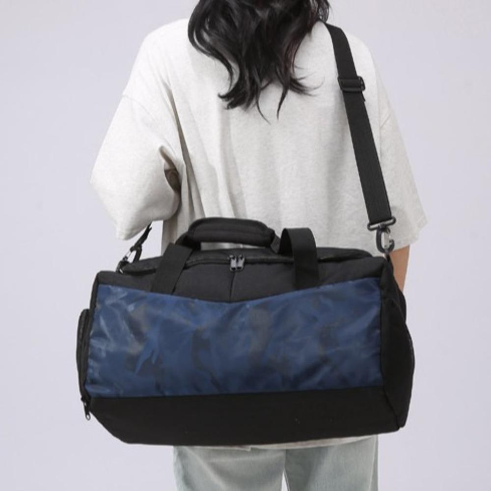 Personalized niche design going out large-capacity portable travel bag dry and wet separation belt shoe compartment fitness bag can cover tie rod