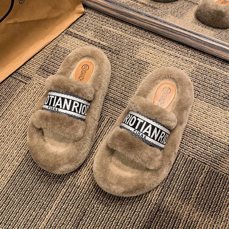

Design sense niche Mao Mao slippers women s outer wear 2024 autumn new versatile thick bottom warm non-slip home one-word drag 40 хакі