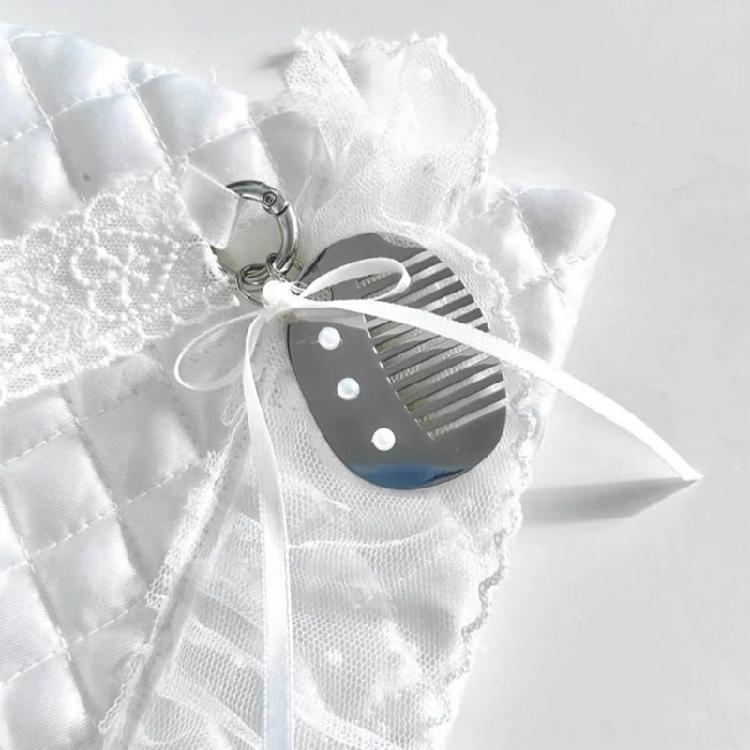 Stylish Bowknot Comb Pendant Keychain for Travel Accessorizing Fashionable Keyring Accessories Bag Charm