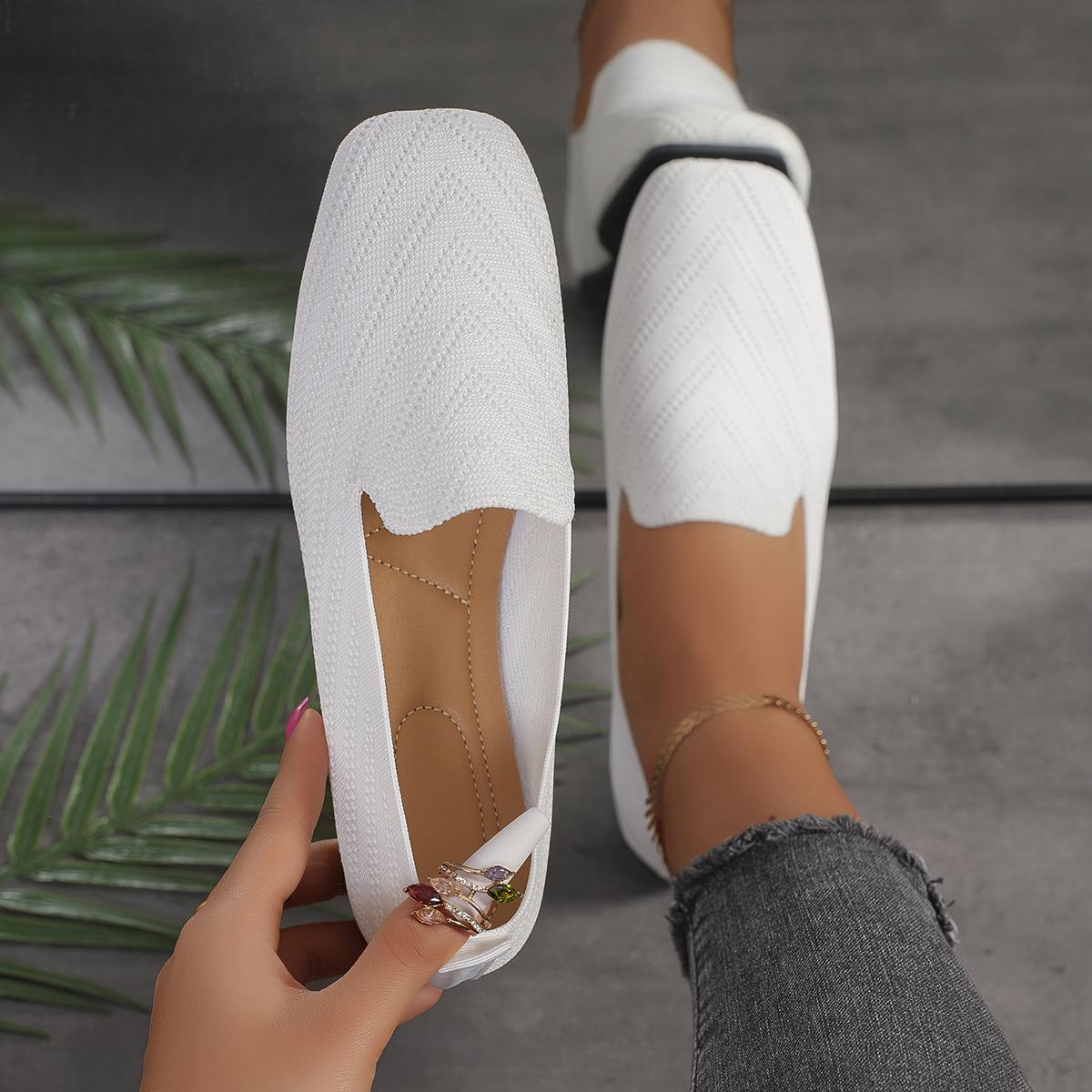 

Модные женские туфли на плоской подошве с острым носком, однотонные трикотажные мокасины без застежек, весенние повседневные дышащие балетки, сетчатые дышащие туфли на плоской подошве 38 белый