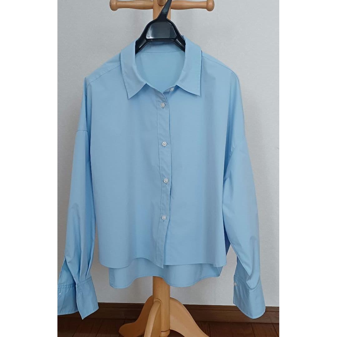 Good condition Plaste long sleeve shirt