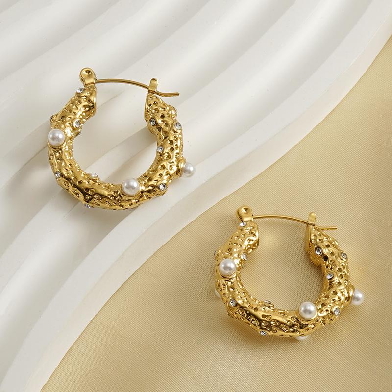 18k Stainless Steel Pearl Earrings - European & American INS Style, Niche Titanium Steel Retro Ear Cuffs for Women