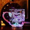 LED blinkande färgbyte Vattenaktiverad Light Up Dragon Beer Whisky Cup Mugg