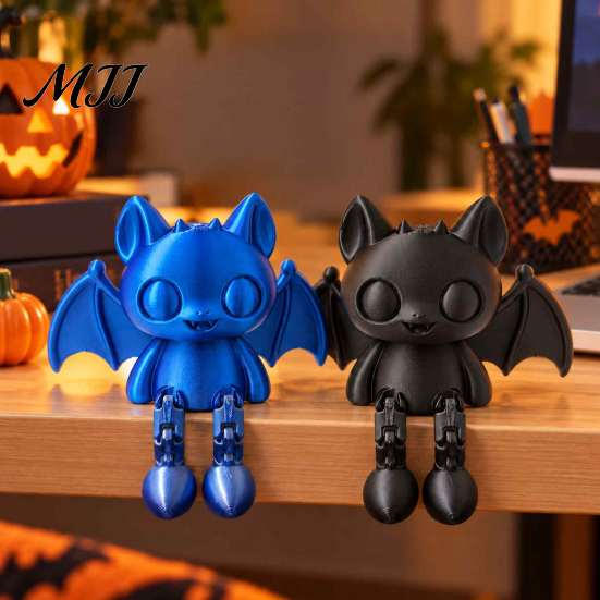 Small Gothic Ornament 3D Printed Articulated Bat Figurine, Flexible Cartoon with Movable Jointed Toy Joints, Desktop Animal Sitter for Home