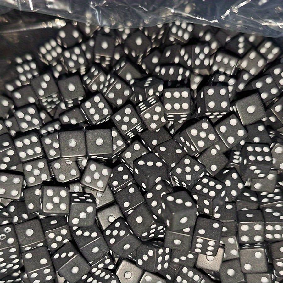 500pcs 8mm Square Corner Dice & Storage Bag Ideal for Tabletop Games, Party Activities, Leisure Games & DIY Craft Props