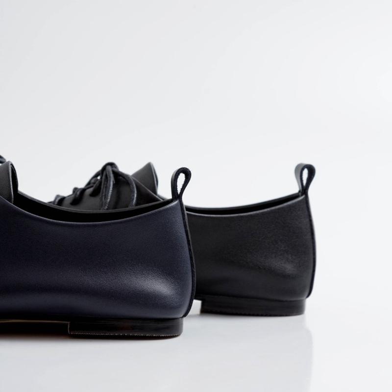Fashion Women's new leather cowhide lace up color blocked low heel plus size comfortable and soft Oxford shoes walking single shoes