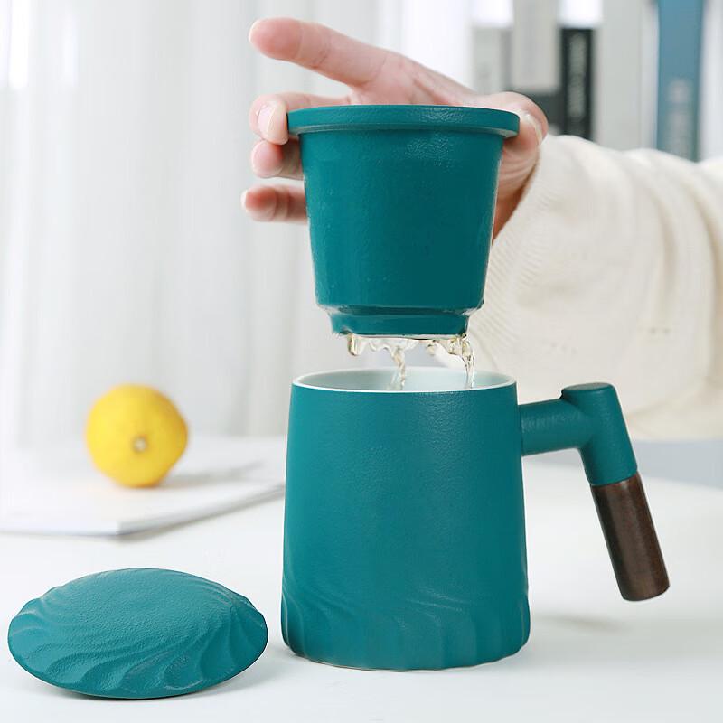 Cha Xun Creative Ceramic Tea Mug with Lid & Filter