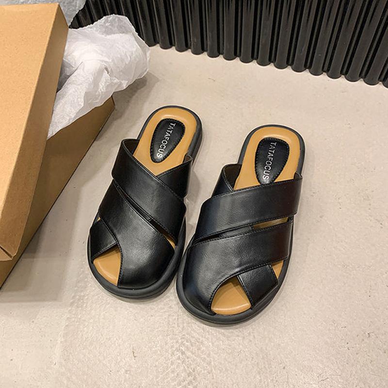 Women's Summer Slippers Luxury Artificial Leather House Shoes For Home Women 2024 Comfortable Barefoot Outdoor Low Heels Slipper