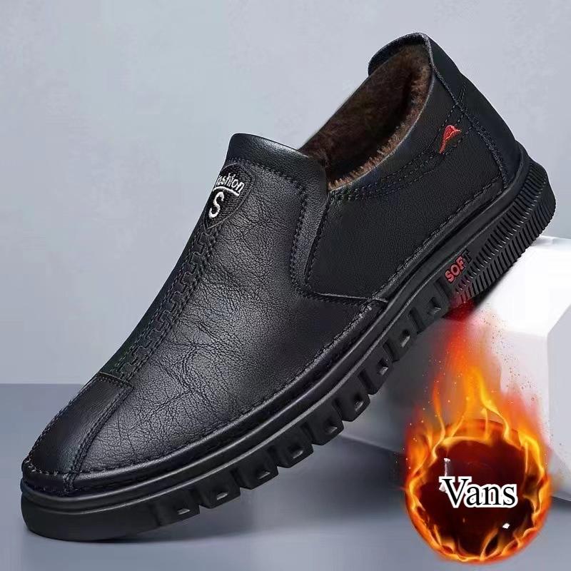 Fashion Mens Leather Shoes Slip on Soft Loafers Non Slip Breathable Driving Flats Spring Walking Office Work Shoes Mocassin Homme