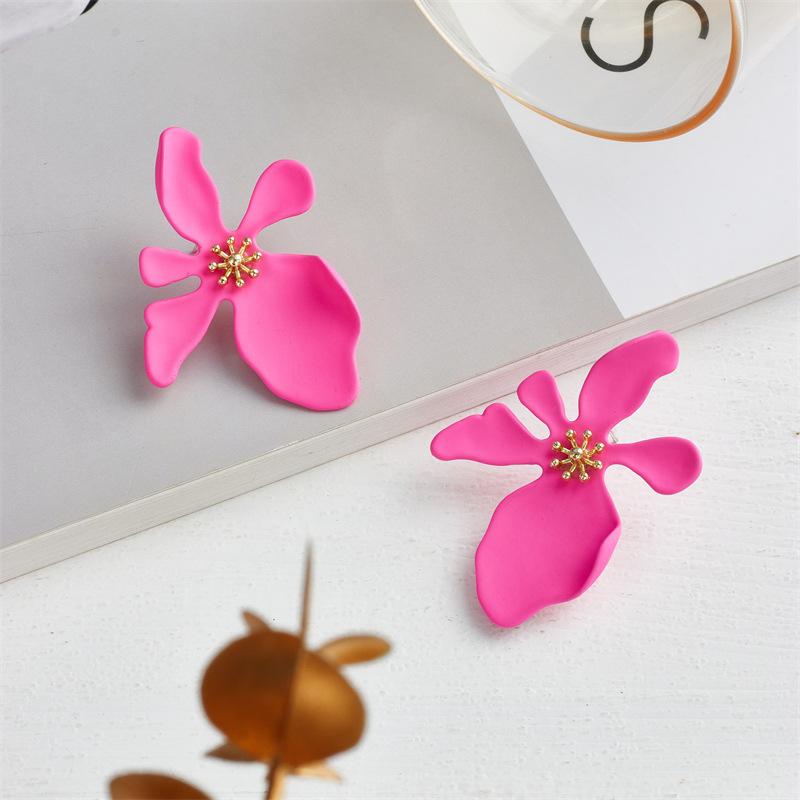 Pinkdudu Exaggerated White Flower Stud Earrings Green White Flower Stud Earrings Simple Casual Jewelry OG091