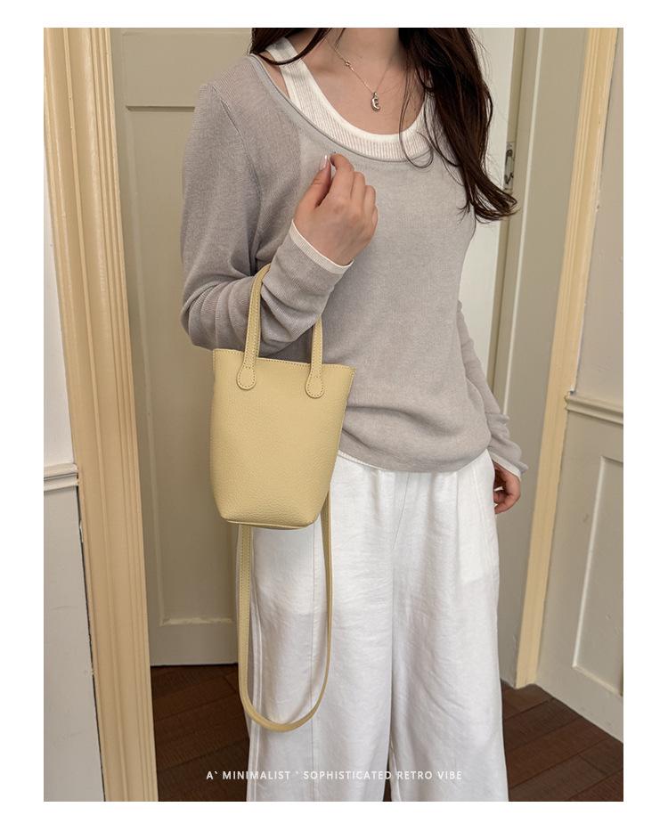 Korean-Style Small Lychee Texture Crossbody Bucket Bag, 2026 New Versatile Lightweight Shoulder Handbag for Women.