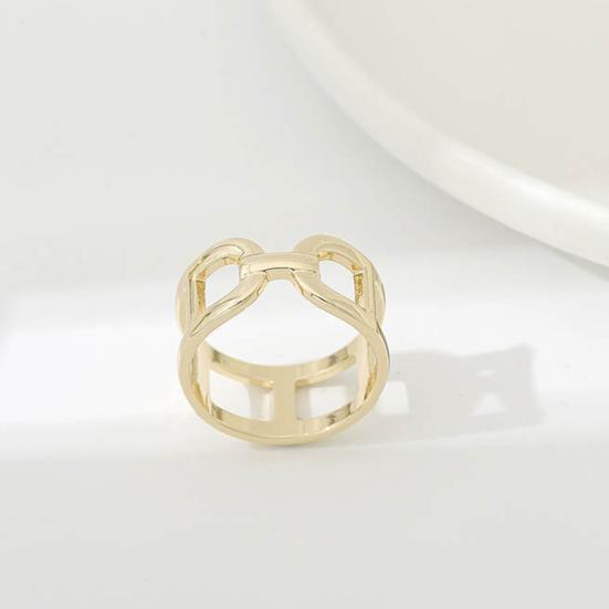 Hollow Scarf Ring Women Fashion Scarf Slide Ring Simple Silk Scarf Ring for Shirts Neckerchiefs Shawls T-Shirts
