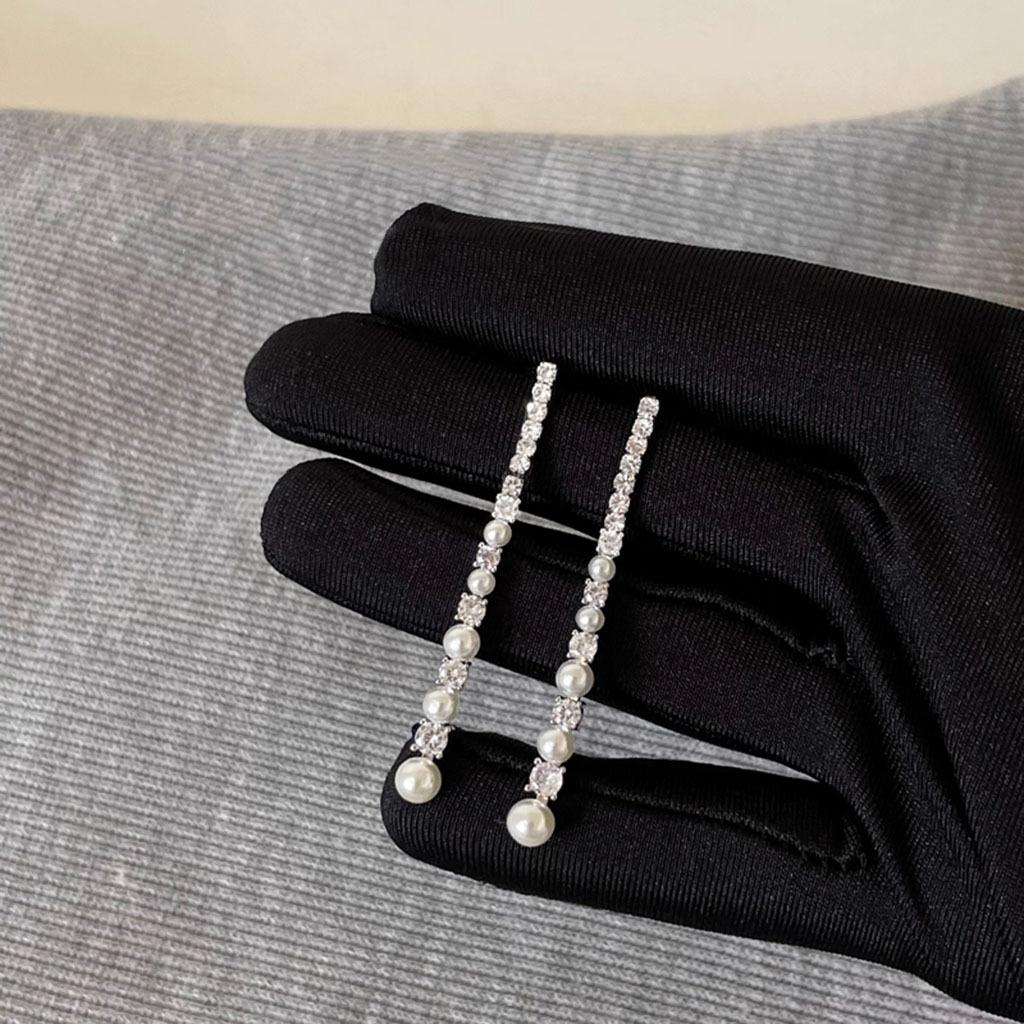Natural freshwater pearl zircon splicing stud earrings female Xu Yan Ruth light luxury high-end long fringed earrings