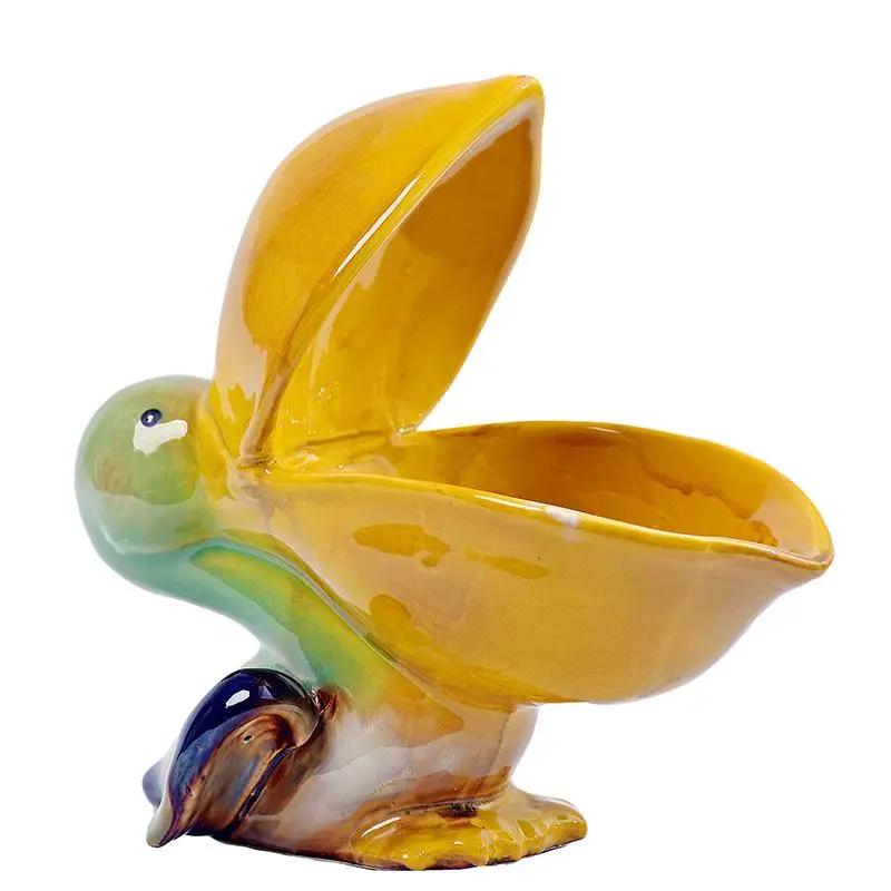 Ceramic Handicrafts Pelican Desktop Storage Tray Fruit Plate Bird Storage Container Simulated Animal Sculptures Home Decoration