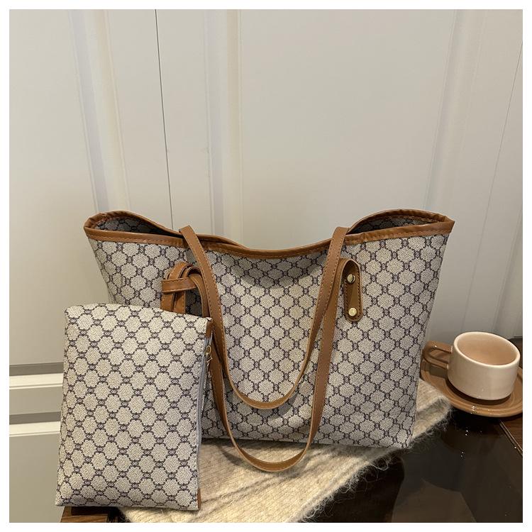 2025 Trendy Women's Casual Shoulder Tote Bag - Versatile & Stylish