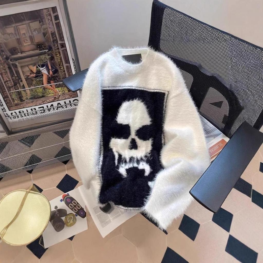 Unisex Skull Sweater: American Retro Punk Style, Thick Winter Knitted Cardigan