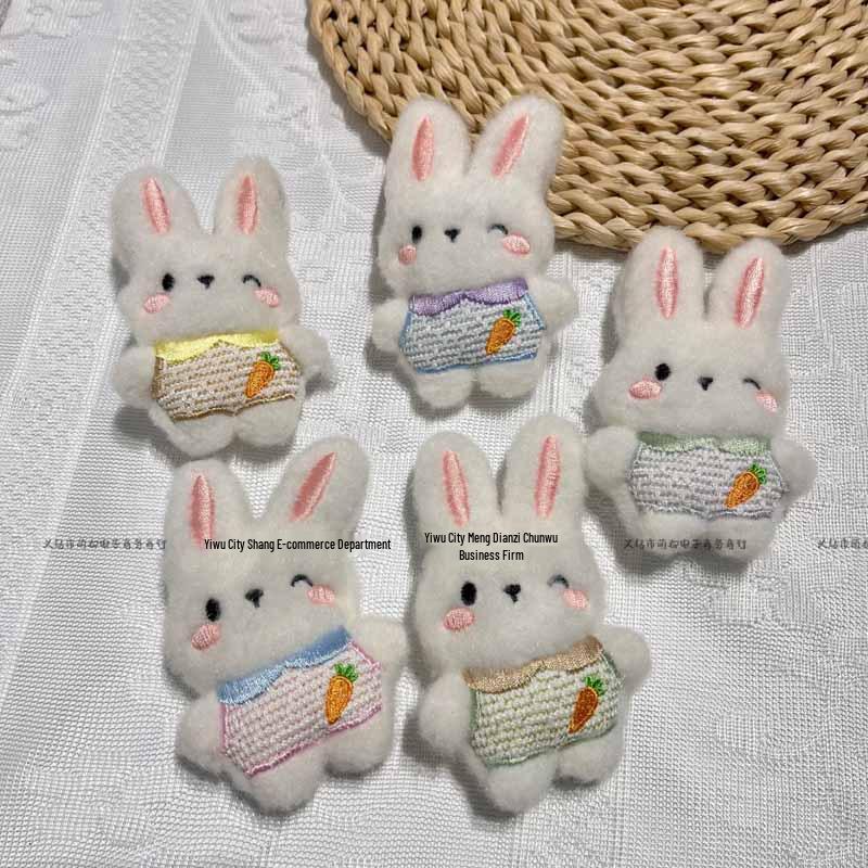 Cartoon Plush Rabbit Doll Brooch - Cute Soft Accessory with Heart Bag