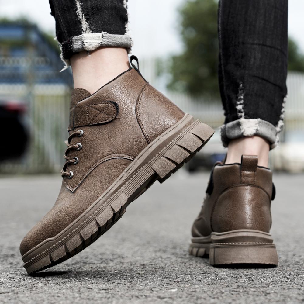 Fashion Men's Casual Boots Spring and Autumn British Workwear Boots Non Slip Soft Sole Comfort Outdoor Mid Top Leather Shoes Zapatillas