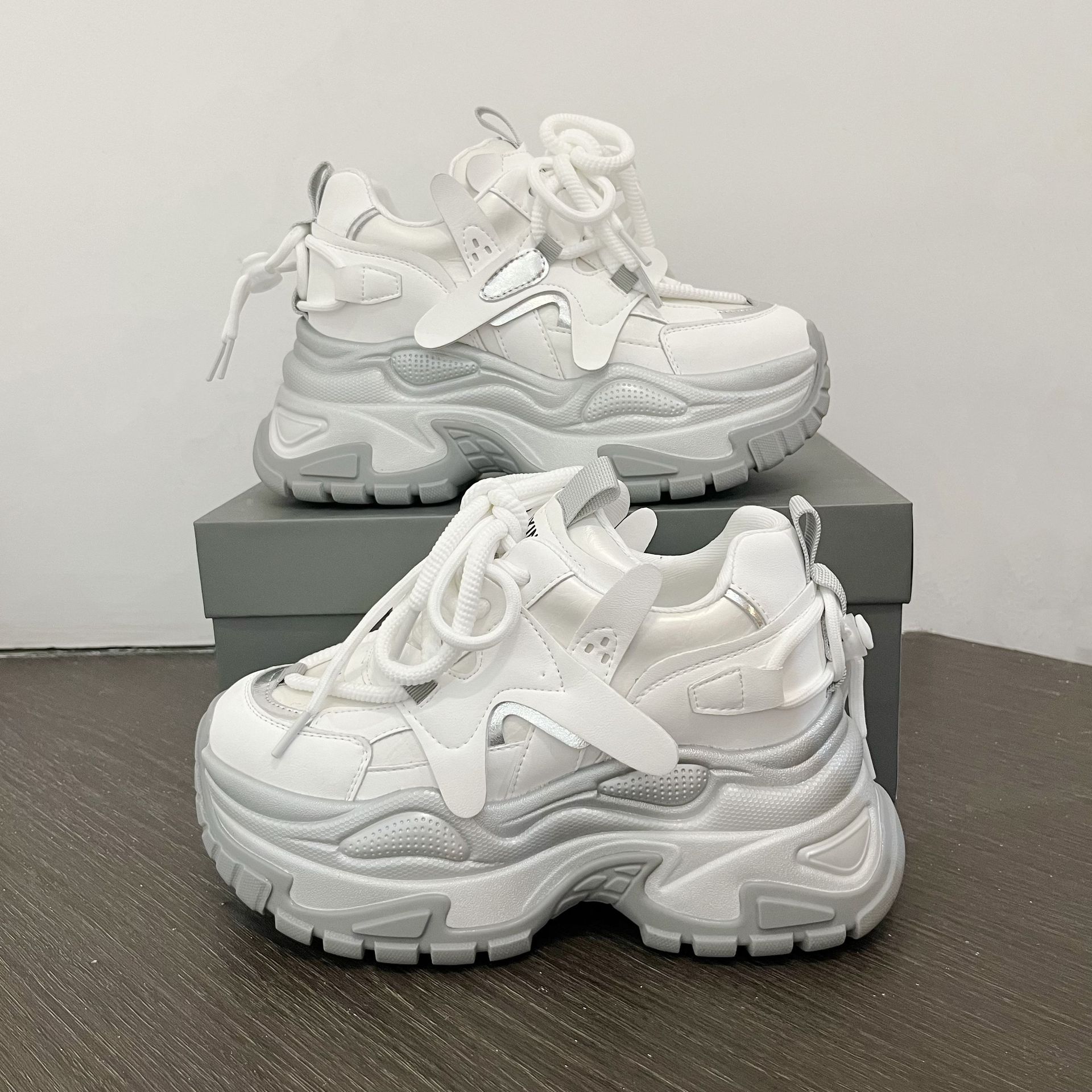 

Thick-soled inner height increase women s spring new versatile height increase small casual sports shoes single shoes women 40 білий