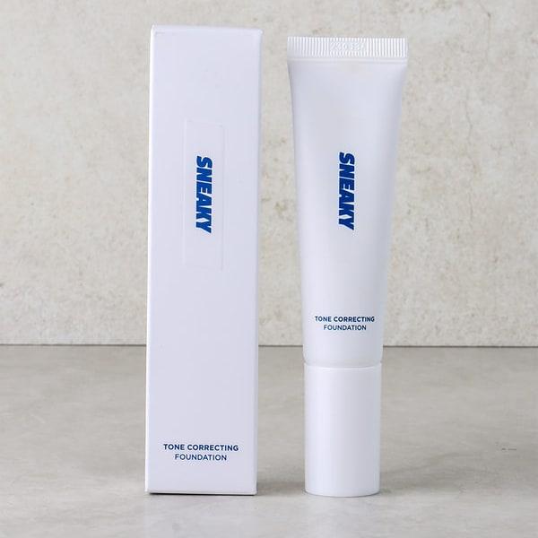 Sneaky Tone Correction Foundation 30 Ml Light Beige