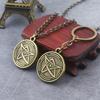 Necronomicon Cthulhu Schlüsselanhänger Kult Clan Mythos Kosmos Symbol Sterne Universum Bronze Schlüsselanhänger Anhänger für Herren Schmuck