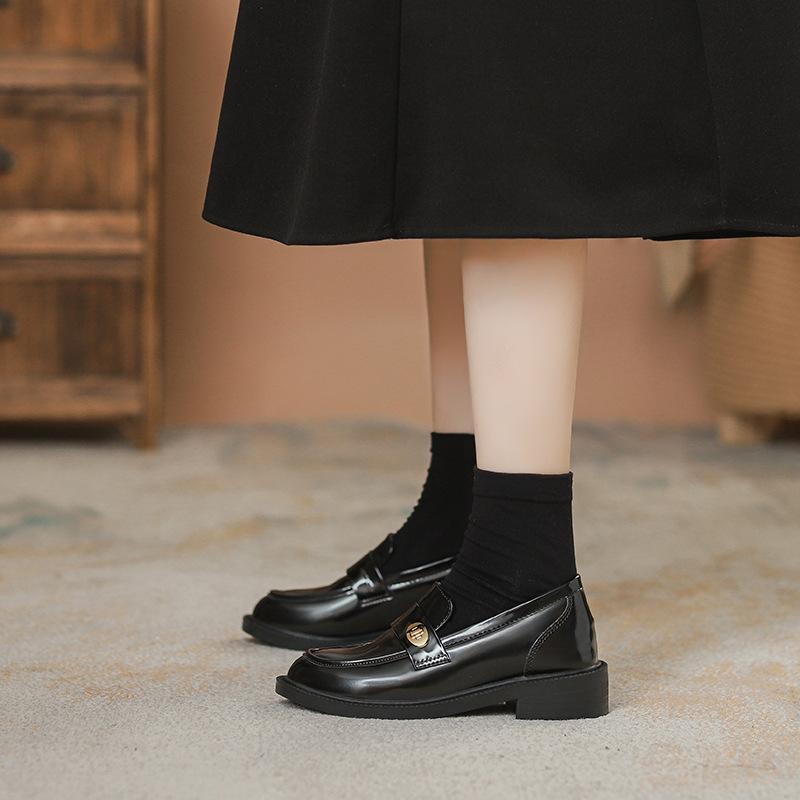 New round head gold buckle one pedal inner height increase 6.5CM small leather shoes women's velvet