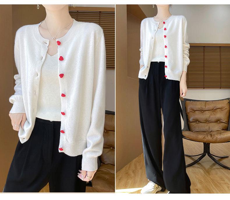 Women's 100% Wool Loose Knit Cardigan with Heart Buttons - Sweet Style Round Neck Sweater for Autumn/Winter