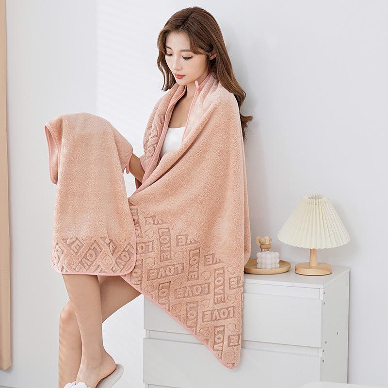 

LOVE jacquard coral fleece towel set is softer than pure cotton and absorbs water and dries hair2pcs 35x75+70x140cm2pcs красный