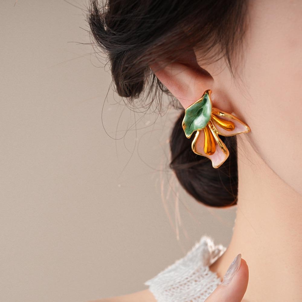 Light Luxury Flower Earrings Oil Drop Sweet Stud Earrings Trendy Vintage Earrings Women  Female