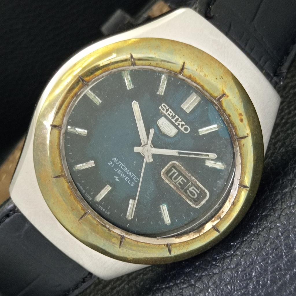 

ВИНТАЖНЫЕ МУЖСКИЕ ЧАСЫ SEIKO 5 AUTOMATIC 7019A ЯПОНИЯ ОРИГИНАЛЬНЫЙ ЦИФЕРБЛАТ a702376-5 R124-a702376