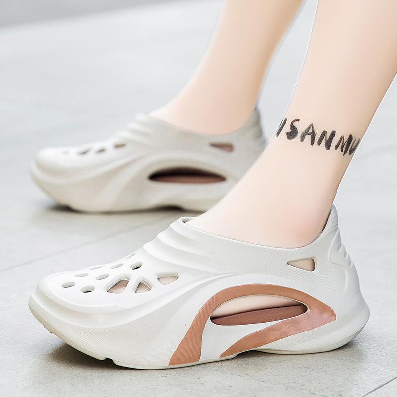 Sommer neue rutschfeste Lochschuhe Outdoor-Strandslipper atmungsaktive leichte Sandalen