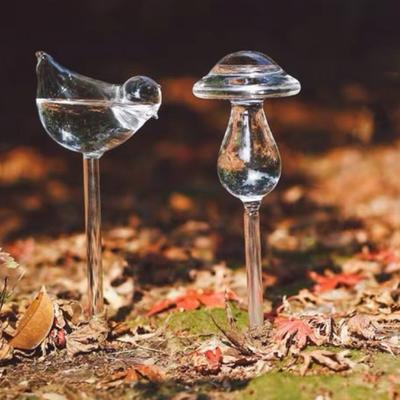 Bec pentru udarea plantelor Design animal Floare Globuri cu aut udare Insert pentru ghiveci Dispozitiv automat de udare pentru plante de interior în timpul vacanței