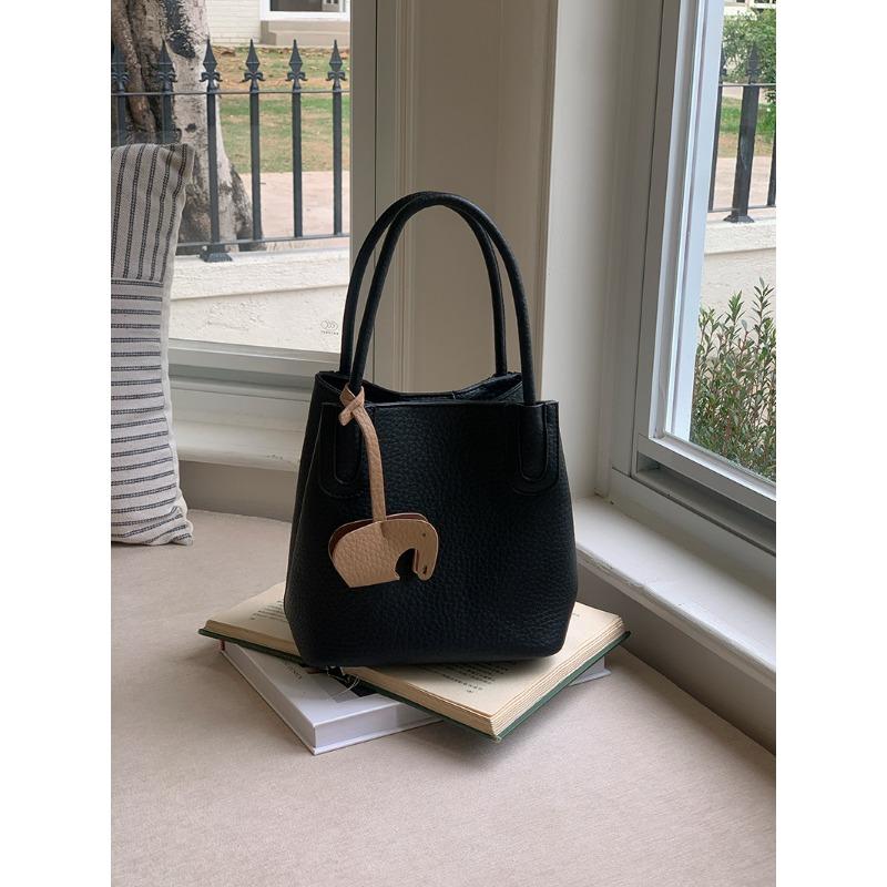

Korean Niche Food Basket Bucket Bag New Spring Tote Bag Commuter One-shoulder Crossbody Handbag Bag