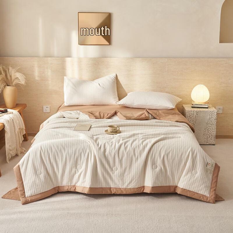 Belle Anna Washed Cotton Summer Quilt