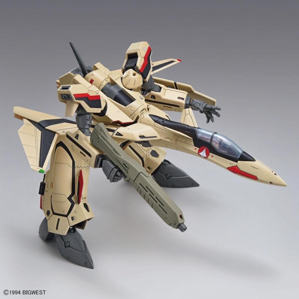 HG Macross Plus YF-19 v měřítku 1100 barevně odlišený plastový model