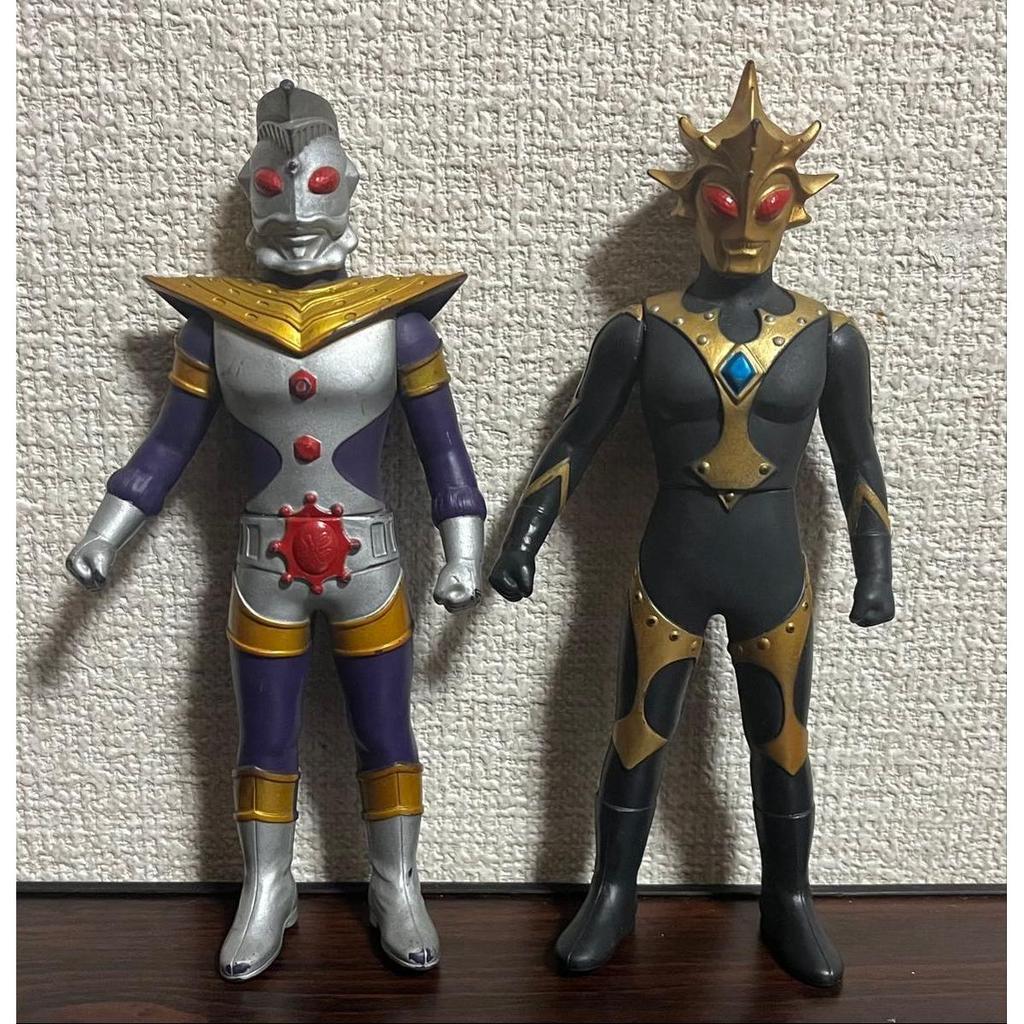 Used Ultra Hero Series Ultra Monster Series Ultraman King Bulky Alien Monster Figure 2013 Soft Vinyl
