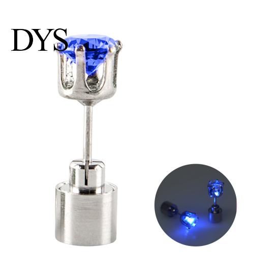 Women Stud Earring 1Pc Ear Flashing Eye-catching High Transparency Handmade Faux Crystal Decorate Portable LED Accessories