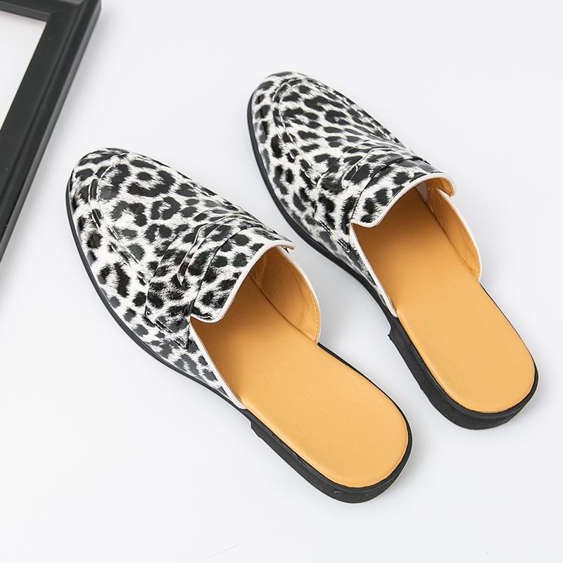 Men's Large Size Leopard Print Slip-On Loafers Breathable Open Back Casual Summer Sandals Comfortable Non-Slip Outdoor Slippers