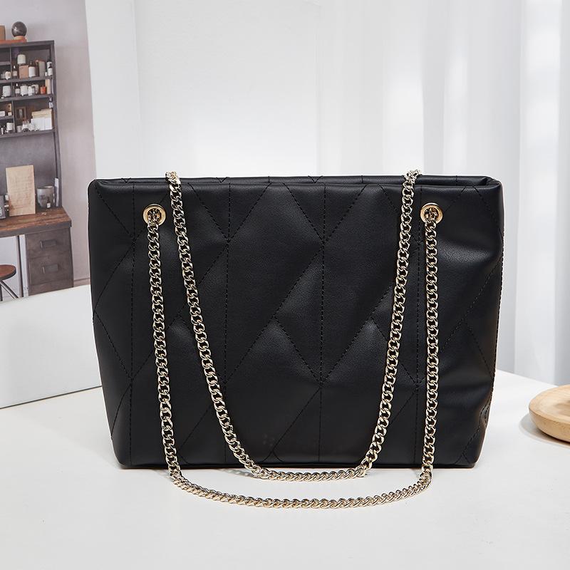 Rhombus casual tote bag, new retro chain bag, shoulder bag, underarm bag, simple and fashionable messenger women's bag.