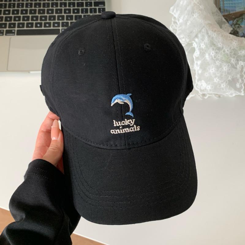 New Cute Embroidered Dolphin Baseball Cap Women's Spring and Summer Versatile Face Small Sunshade Sun Protection Cap Tide